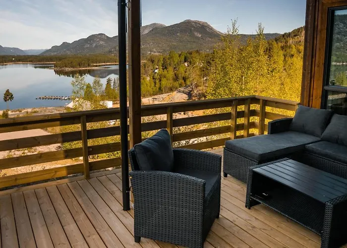 Dağ evi Lakeview Hyttegrend